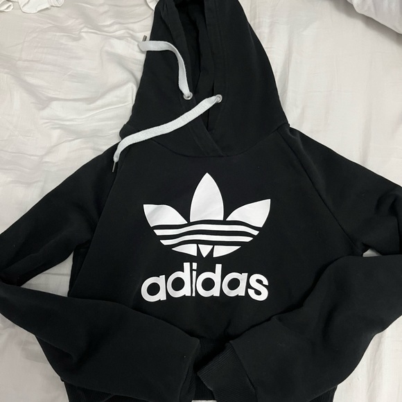 Women’s Adidas cropped sweatshirt - Picture 2 of 13